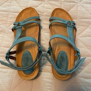 Sofft Eurosoft teal sandals size 9.5